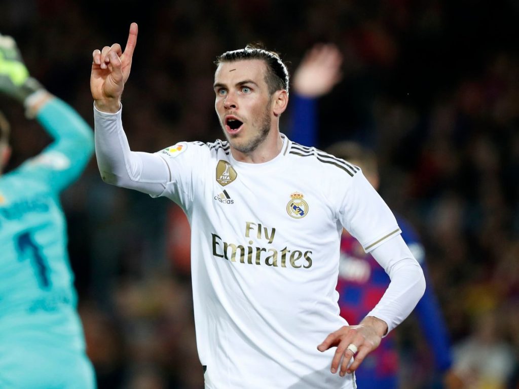 Ryan Giggs gives Bale a playtime of only 48 minutes! 2 baleeee