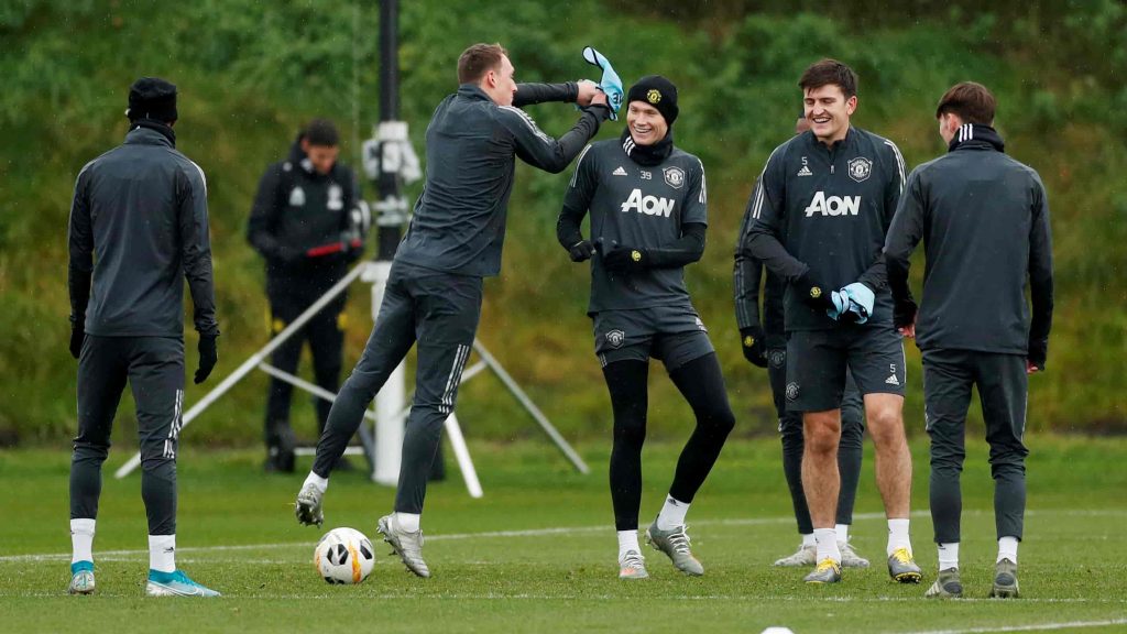 Smalling can stay at Manchester United Hints Ole Gunnar Solskjaer 3 Manchester United Training