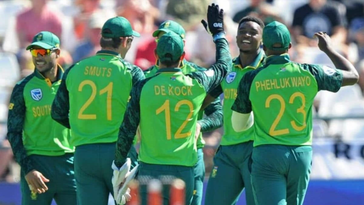 Report: South Africa government suspends CSA, takes control of cricket in the country