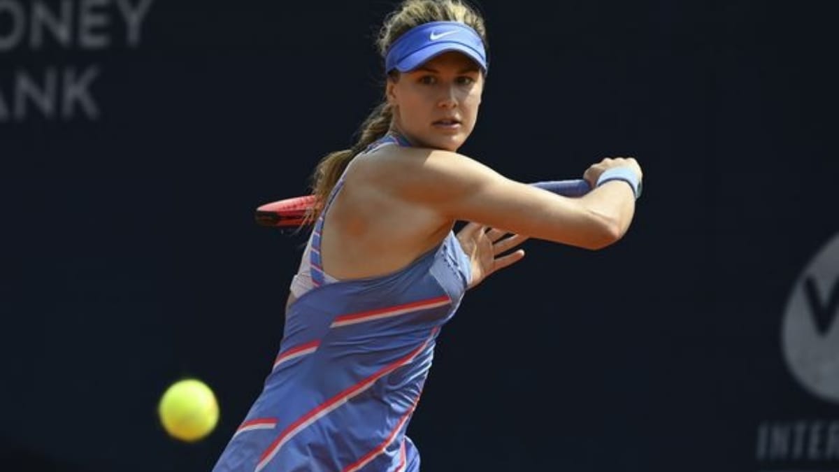 WATCH: Eugenie Bouchard smashes her racquet in frustration after a poor start to the final clash at Guadalajara Open