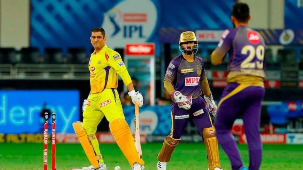 IPL 2020 VIDEO : Varun Chakravarthy castles MS Dhoni twice this season, Dhoni gives tips after game 1 Varun Chakravarthy cleans up MS Dhoni