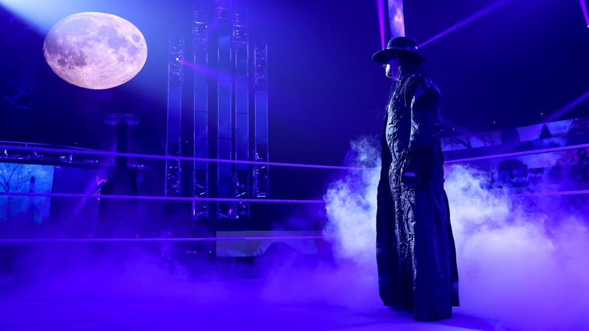 This WWE Legend still struggles with an old injury