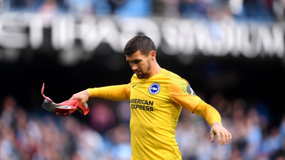 Arsenal announce signing of Brighton and Hove Albion goalkeeper Mat Ryan on loan for the season