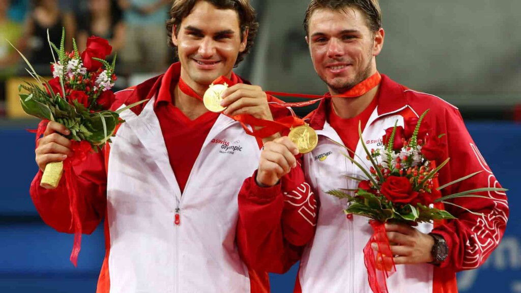 Roger Federer with his Doubles Gold Medal at the 2008 Beijing Olympics 