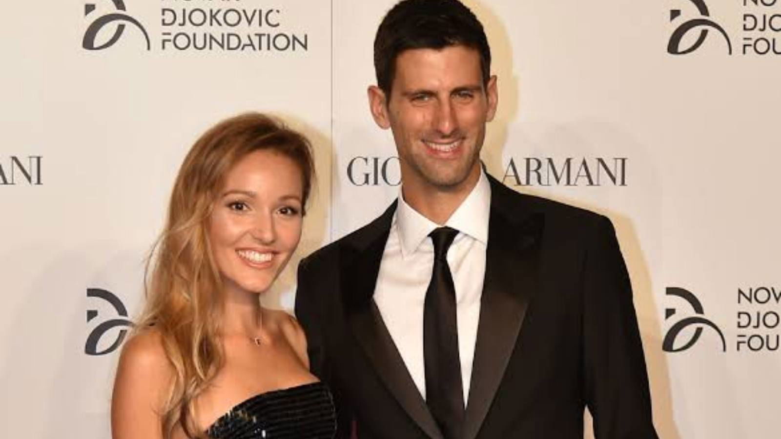 “Someone who’ll win no matter the crowd or score!” Wife Jelena Djokovic gives fans a new meaning for ‘Novak Djokovic’