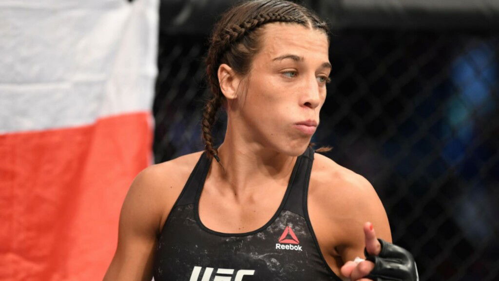 "I’m willing to do five rounds for my fans"- Joanna Jedrzejczyk won't back down from a five rounded event against Zhang Weili at UFC 275 1 Joanna Jedrzejczyk