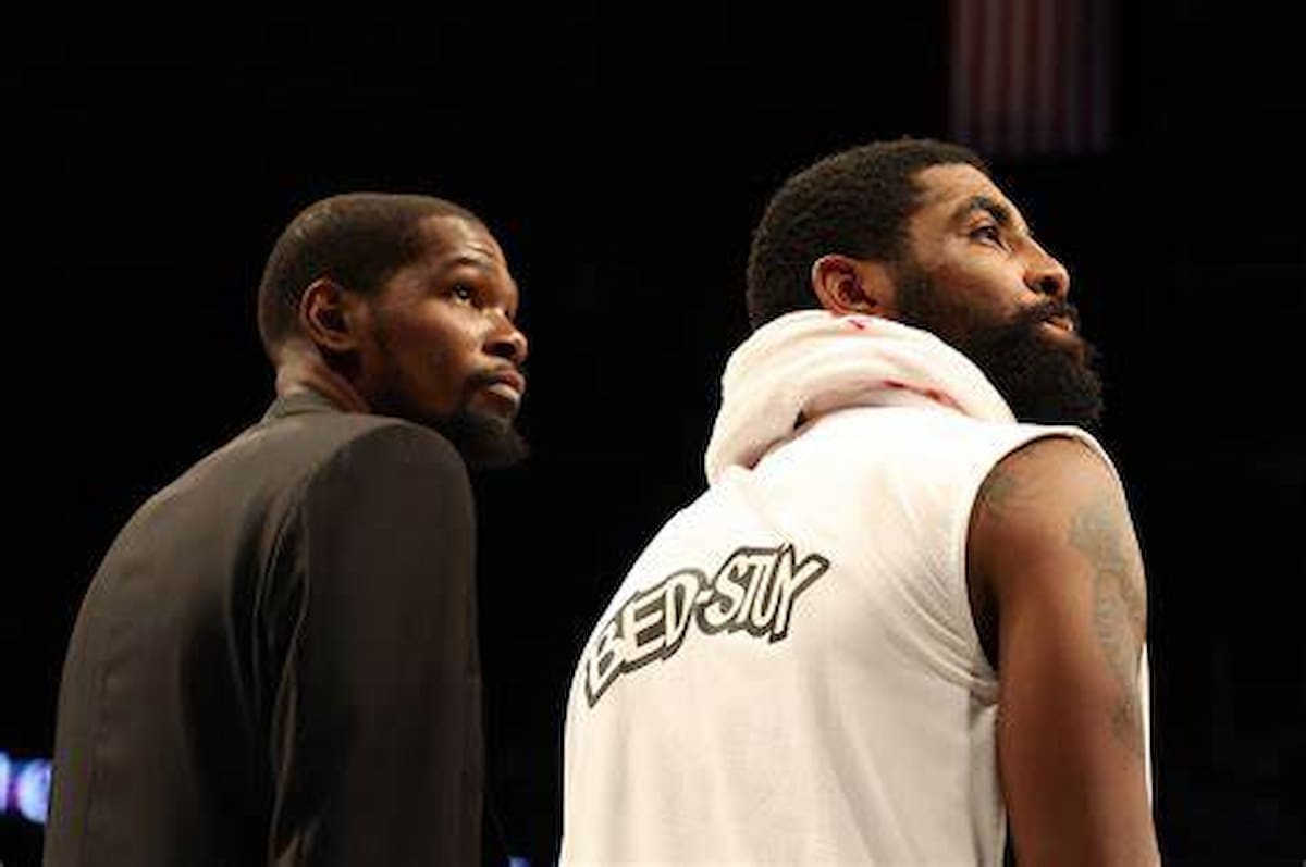 “Practice what you preach” Kyrie Irving mocks Kevin Durant’s infamous “too little” celebration during Nets practice