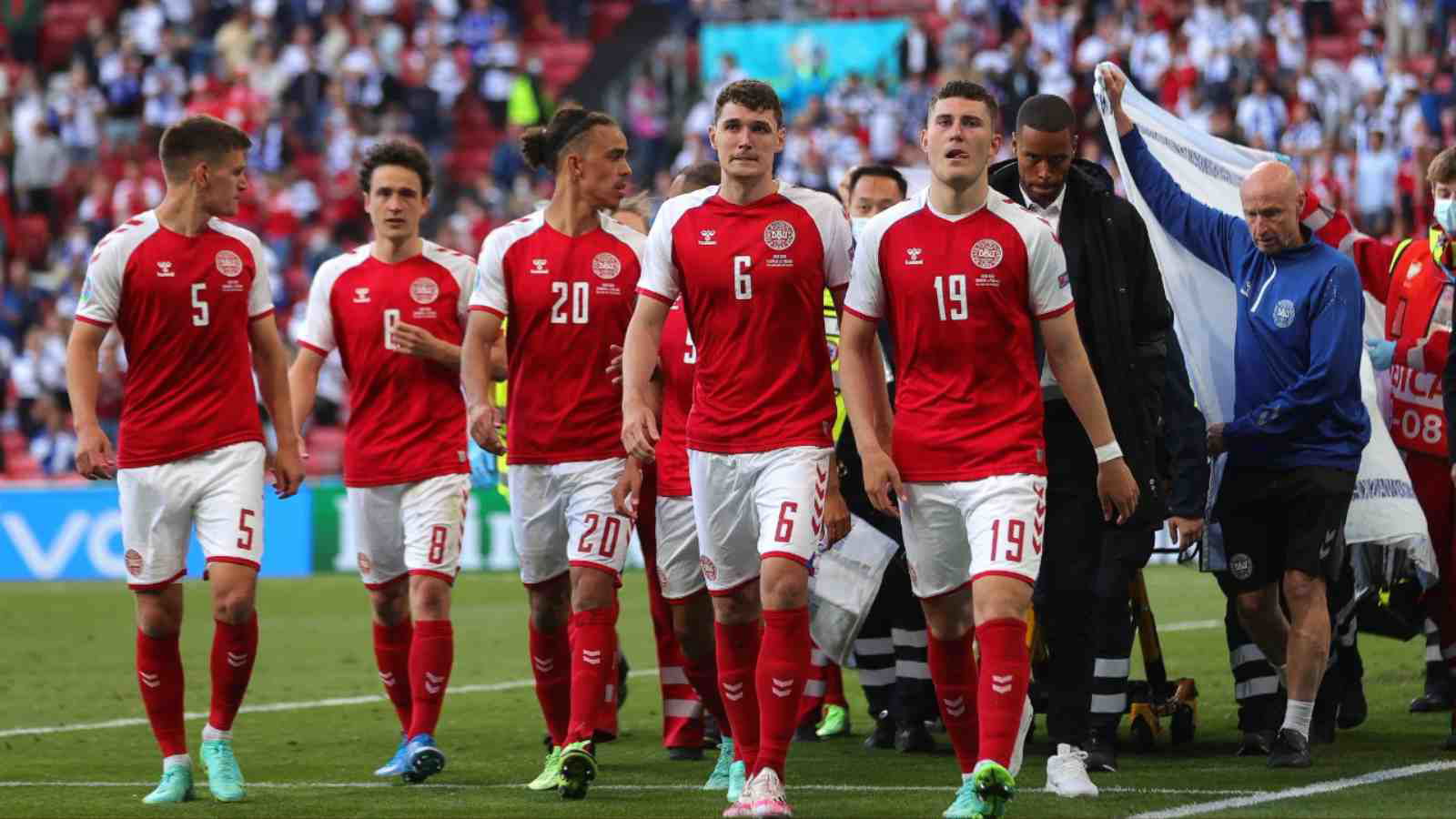 Peter Schmeichel throws light on Denmark vs Finland restart; says UEFA threatened players with 3-0 forfeit