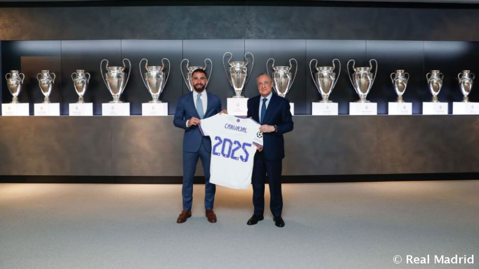 Real Madrid news: Dani Carvajal extends his contract with a cryptic video