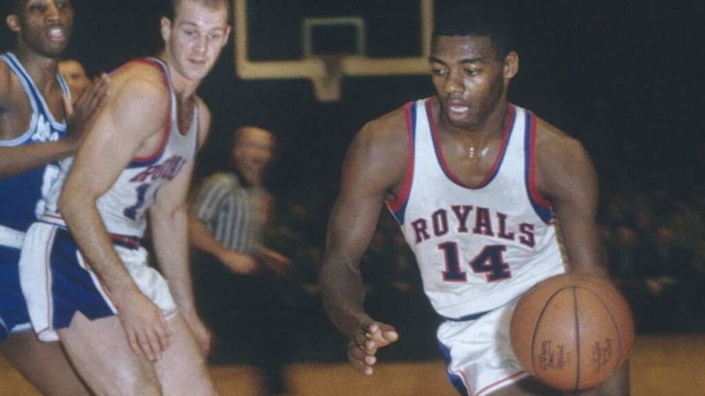 Oscar Robertson one of the top 5 Point-Guards of All-Time