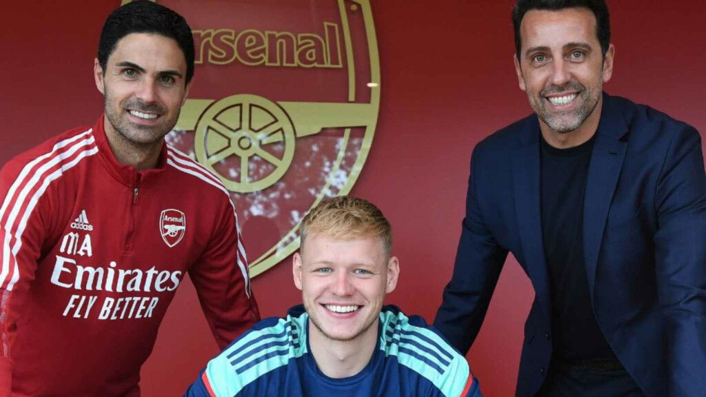 Arsenal confirm Aaron Ramsdale signing from Sheffield United for £30m 1 Aaron Ramsdale
