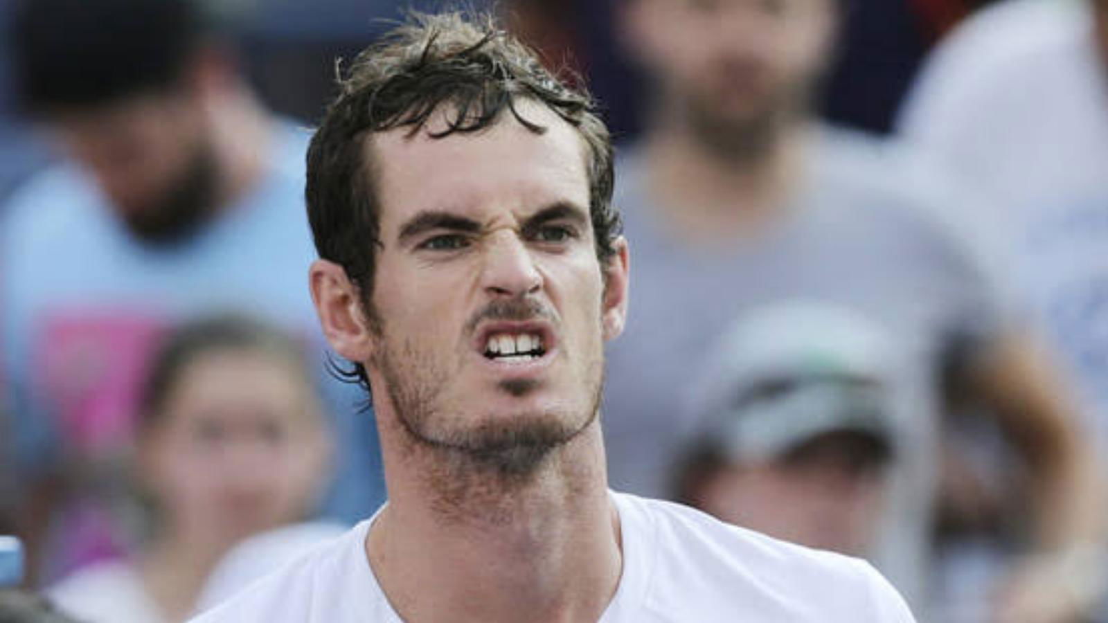 “I don’t see any of mine,” Andy Murray makes a funny remark on spotting Roger Federer’s book during Cincinnati Open Press Conference