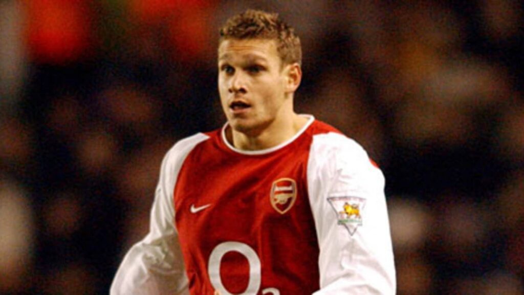 How successful were Arsenal's 5 transfer signings alongside Thierry Henry in 1999? 3 Moritz Volz