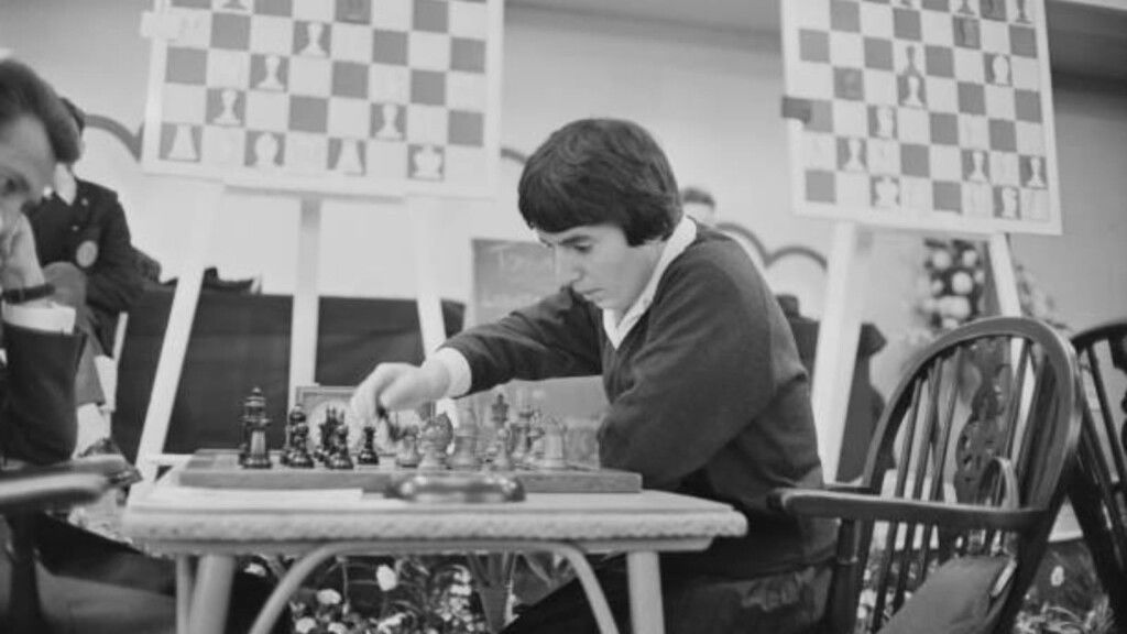 Chess icon Nona Gaprindashvili sues Netflix over portrayal in Queen's Gambit 1 Nona Gaprindashvili