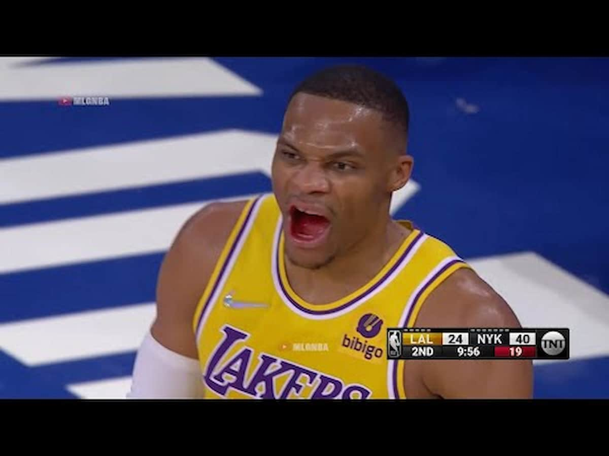 Watch: Russell Westbrook starts bleeding after being brutally hit in Lakers vs Knicks clash; Twitter reacts