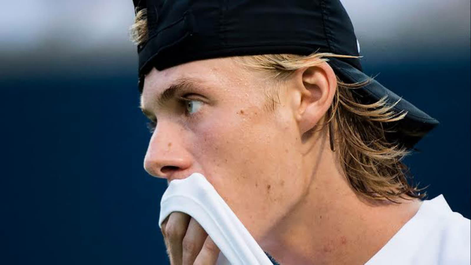 ‘Sometimes wish I was a hockey player’ Denis Shapovalov makes SHOCKING revelations