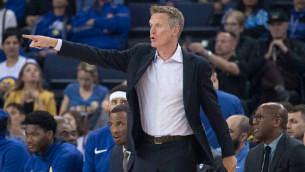“Don’t Know how it’s going to pan out” Steve Kerr drops honest opinion upon Klay Thompson’s injury setback 1 CC Express 20211218 1242570.39067783878246665