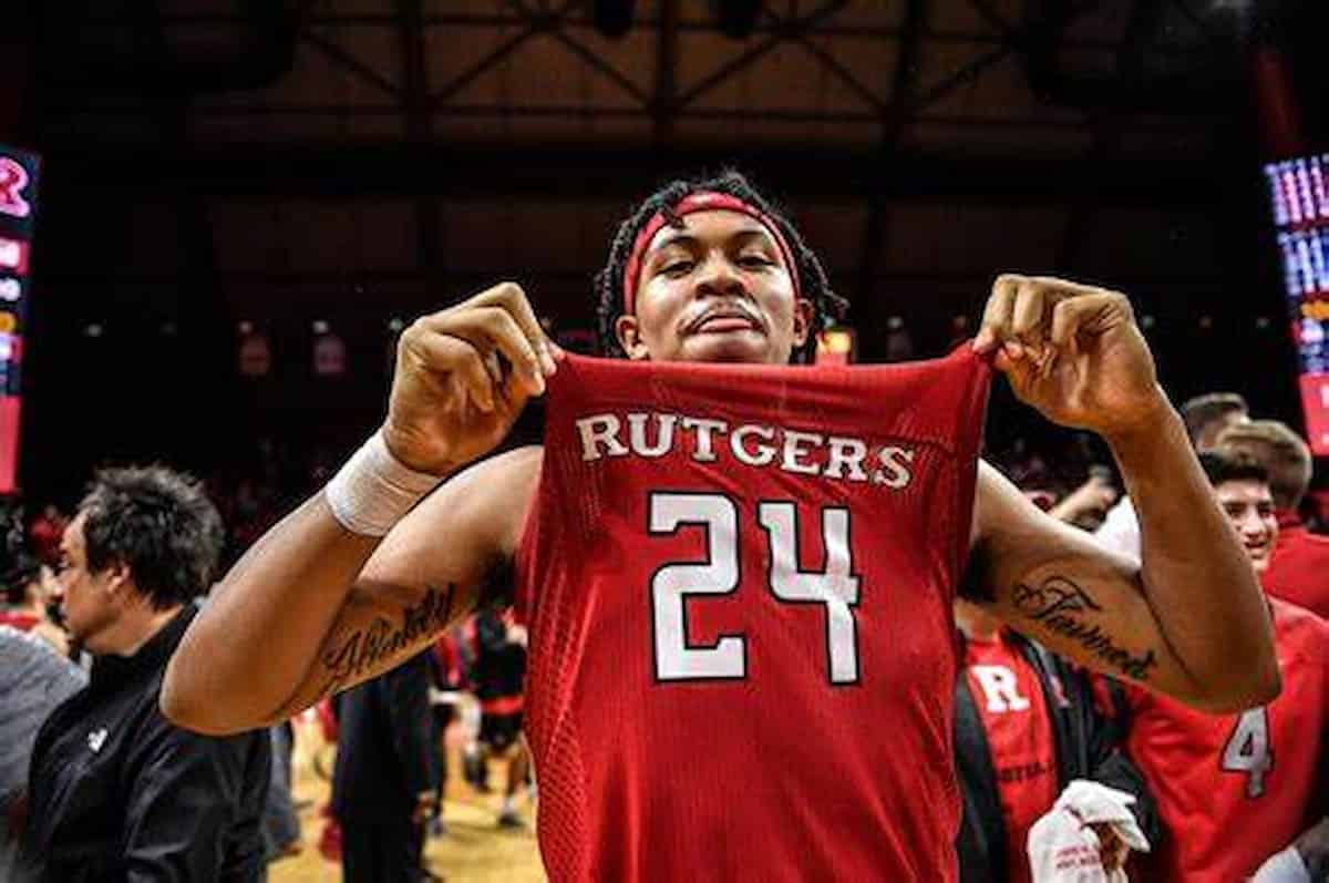 Watch: Twitter reacts to Ron Harper Jr’s buzzer beating game winner as Rutgers upset Purdue
