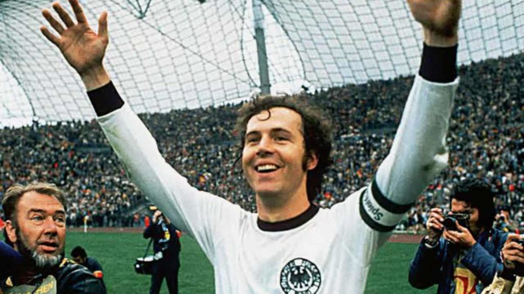 Franz Beckenbauer acing the list of Top 5 Players With Most Player Of The Year Award in Bundesliga
