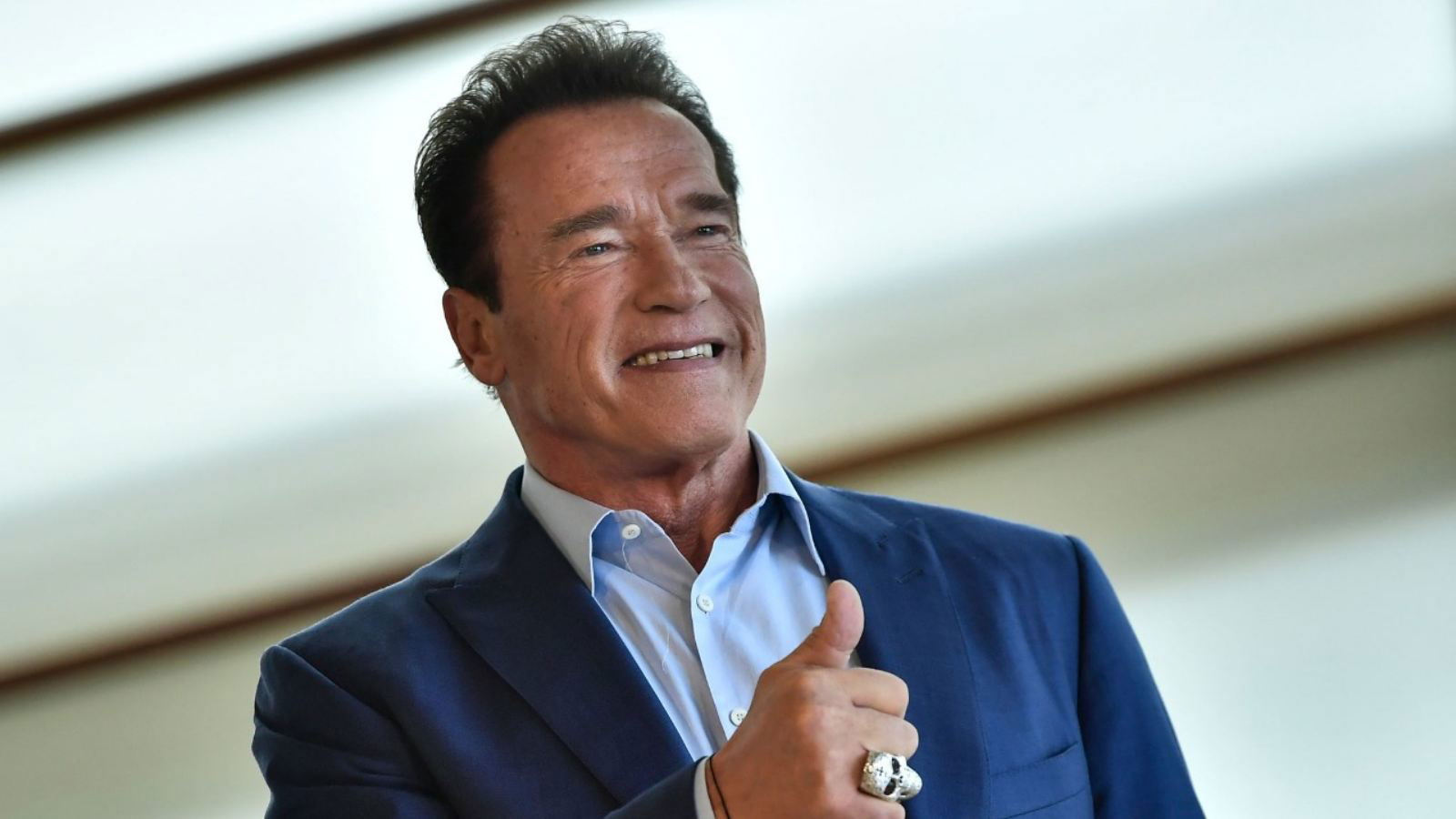 Actress recalls the time Arnold Schwarzenegger almost broke her toes while shooting a scene