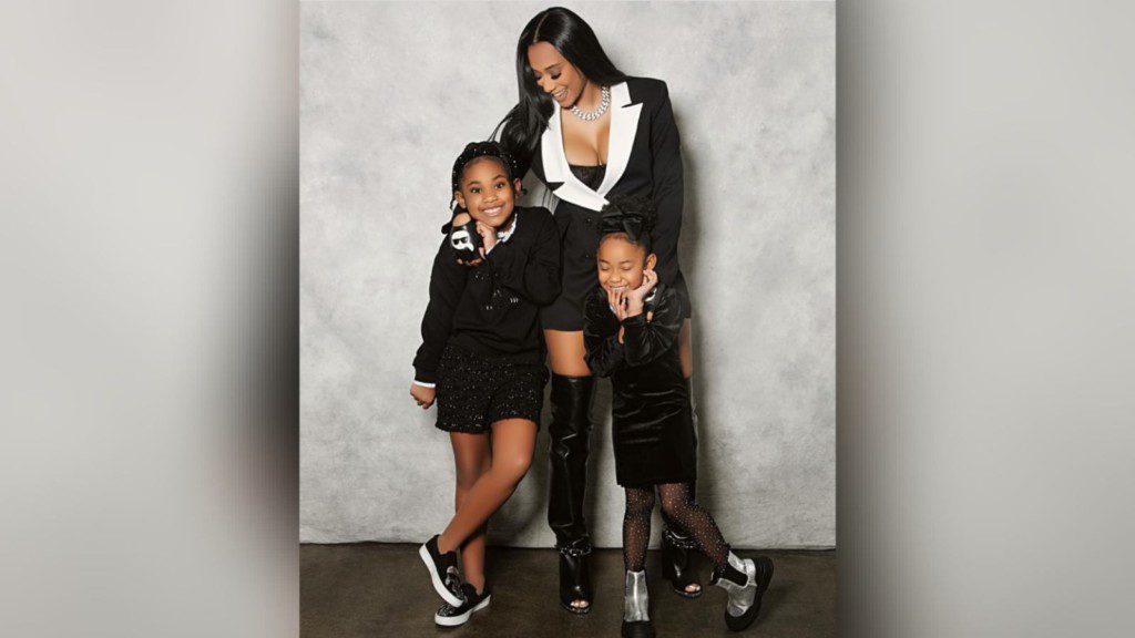 Kiara Morrison with daughter Mari and Diar