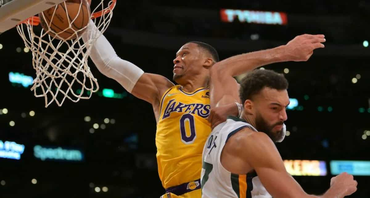 “That’s how demons are sentenced to hell”: Twitter shocked as Russell Westbrook posturizes Rudy Gobert with thunderous slams