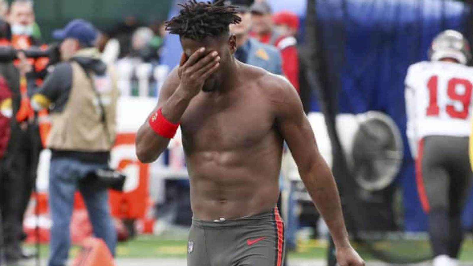 Antonio Brown to play in the NFL again?! AB reveals shocking details about his future plans
