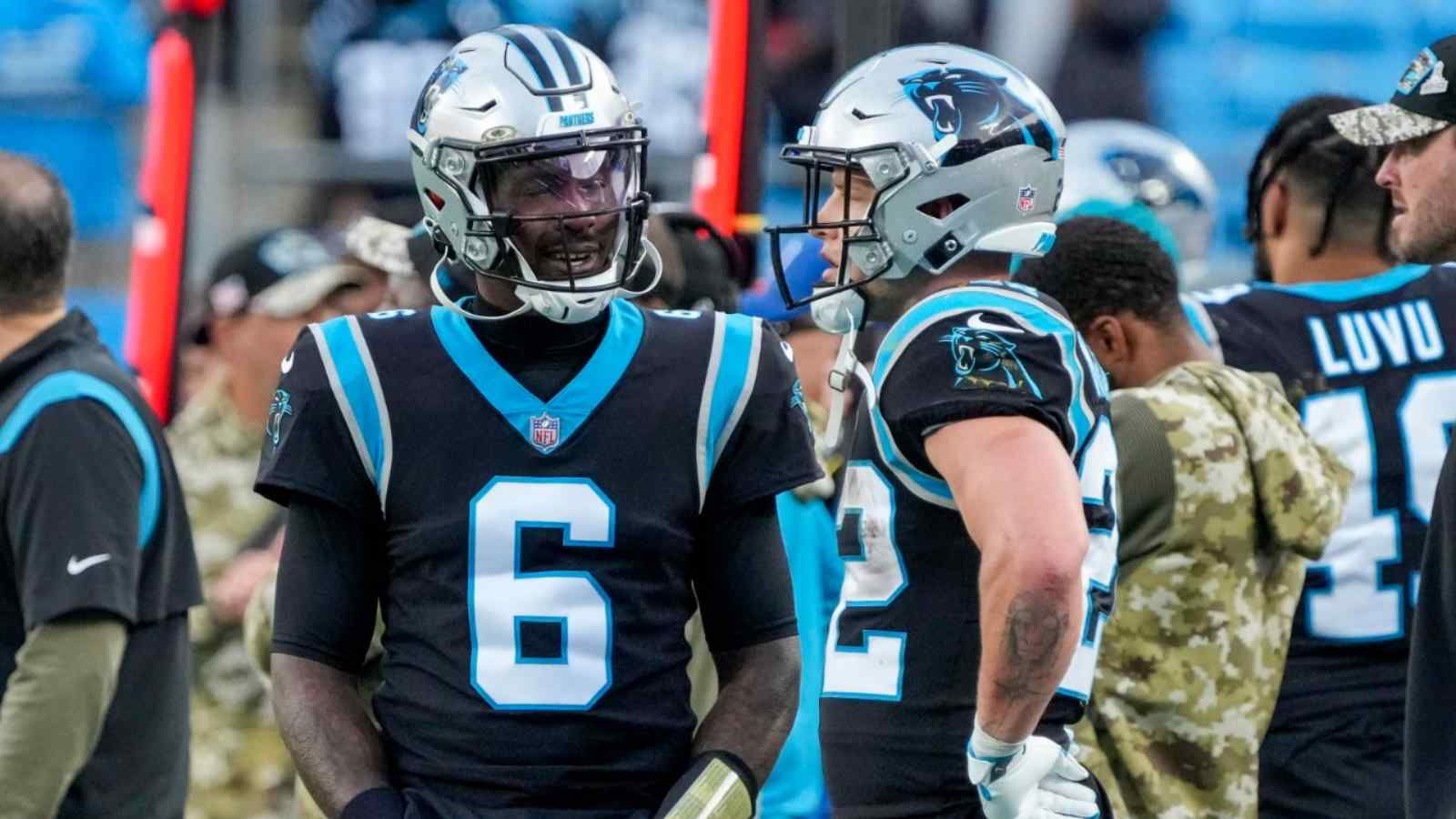 “Little kids with helmets” Twitter reacts to the physical brawl between the Patriots and Panthers