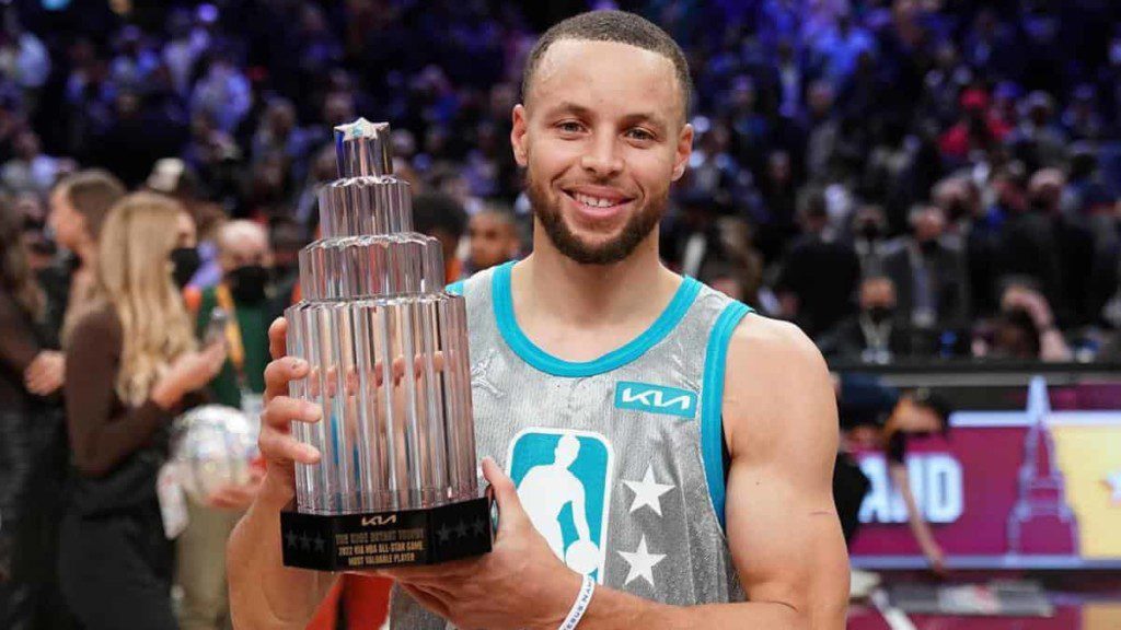 Stephen Curry knocks 50 points in 2022 NBA All-Star Game