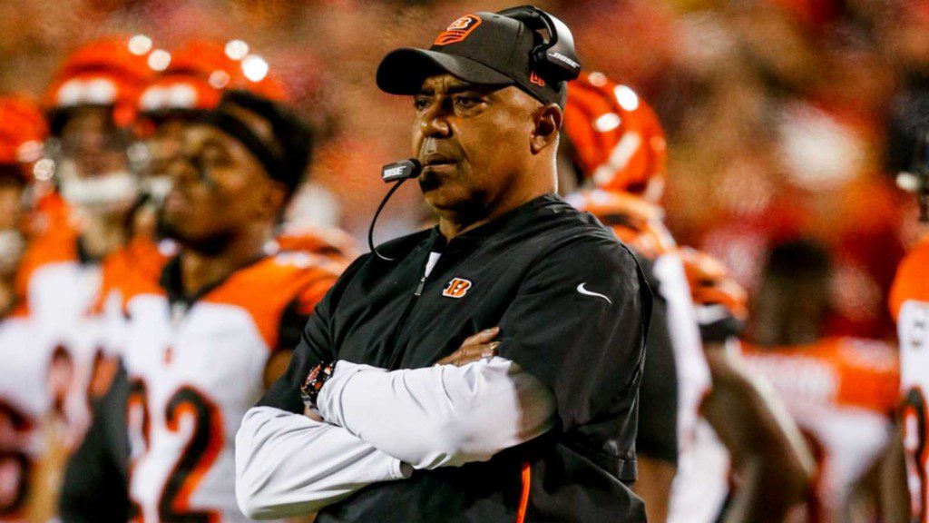 "You have to prove you’re worthy to become head coach": Marvin Lewis iterates his experience in wake of Brian Flores controversy 2 Marvin Lewis