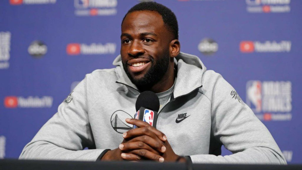 Draymond Green came out in the defense of Anthony Davis against NBA Analysts who were laughing at him.