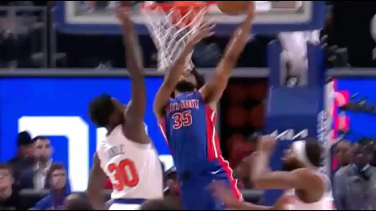 Isaiah Stewart shell shocked as Marvin Bagley III ends Julius Randle’s life with monstrous dunk 