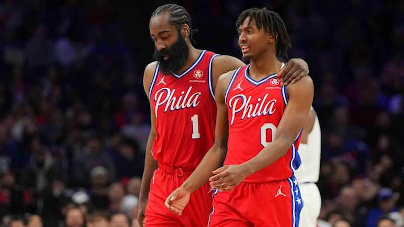 “I told you I’m special” Tyrese Maxey shoves James Harden in the back after destroying Raptors with 38 points