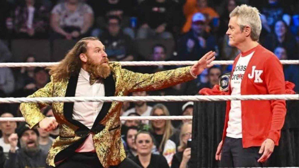 Johnny Knoxville replied wittily after Sami Zayn’s tweet