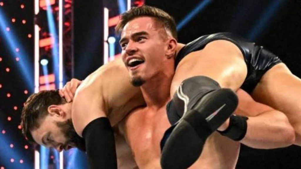 "Falling down is how we grow”: Finn Balor tweets after losing United States Championship on WWE RAW 1 Finn Balor loses United States Championship to Austin Theory