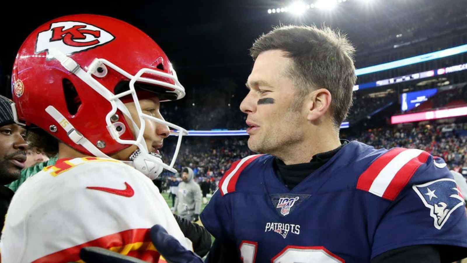 “We’re going to beat them!”: Patrick Mahomes calls Tom Brady and Aaron Rodgers OLD!