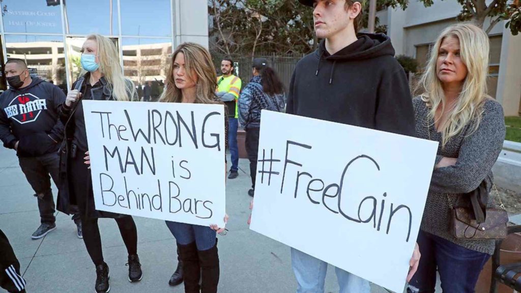 "Guess a child isn't human"- MMA Fans are furious over the judge denying Cain Velasquez's bail for the 2nd time 1 Cain Velasquez