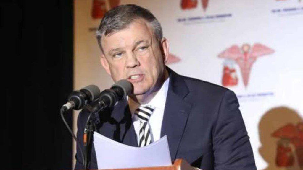 "Have seen shadow boxing more competitive " Teddy Atlas brutally bashes Namajunas vs Esparza- UFC 274 title rematch 2 Teddy Atlas