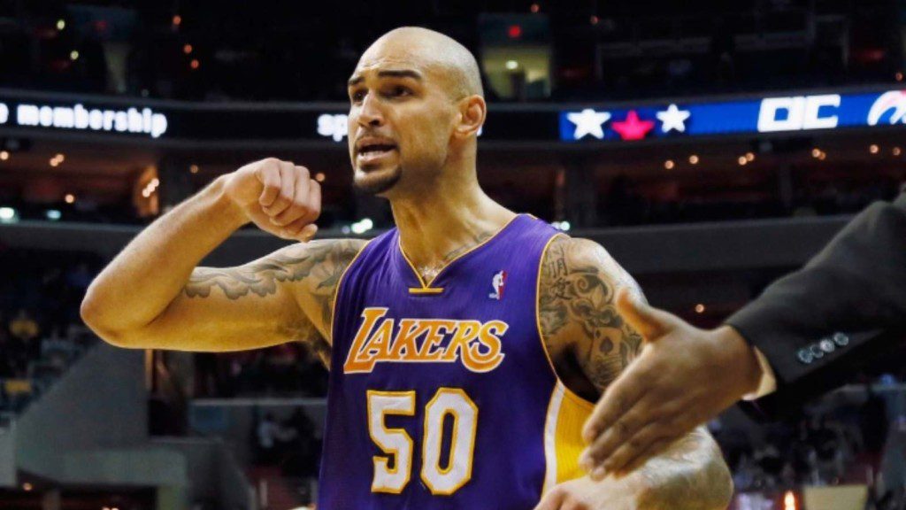 Robert Sacre