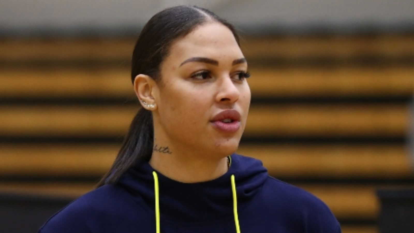 WNBA star Liz Cambage fired ‘racial slurs’ at the Nigerian women’s basketball team