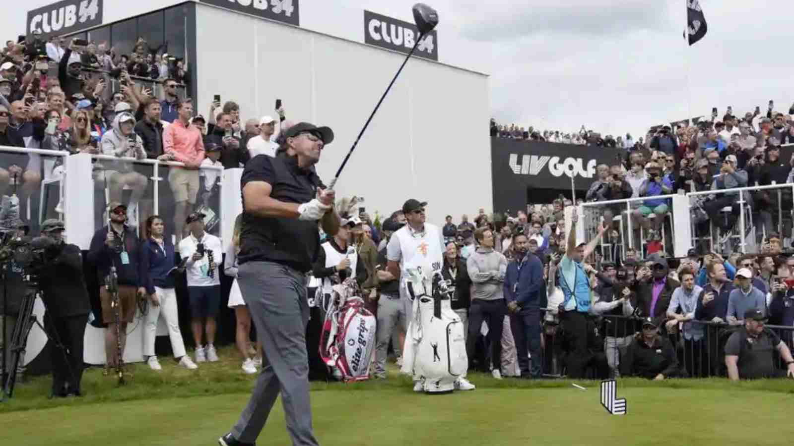 “These players have made their choice”: PGA Tour bans 17 golfers for attending LIV Golf Series, including Phil Mickelson and Dustin Johnson