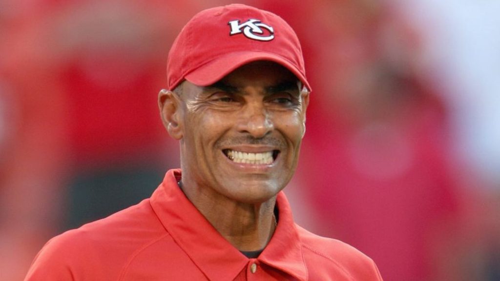 "The biggest dumpster fire in college football," Football coach slams Herm Edwards for his coaching style with Arizona State 1 Herm Edwards 2