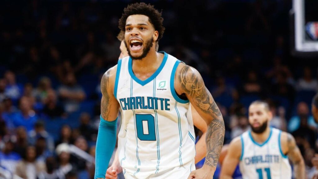 Miles Bridges with the Hornets in 2021