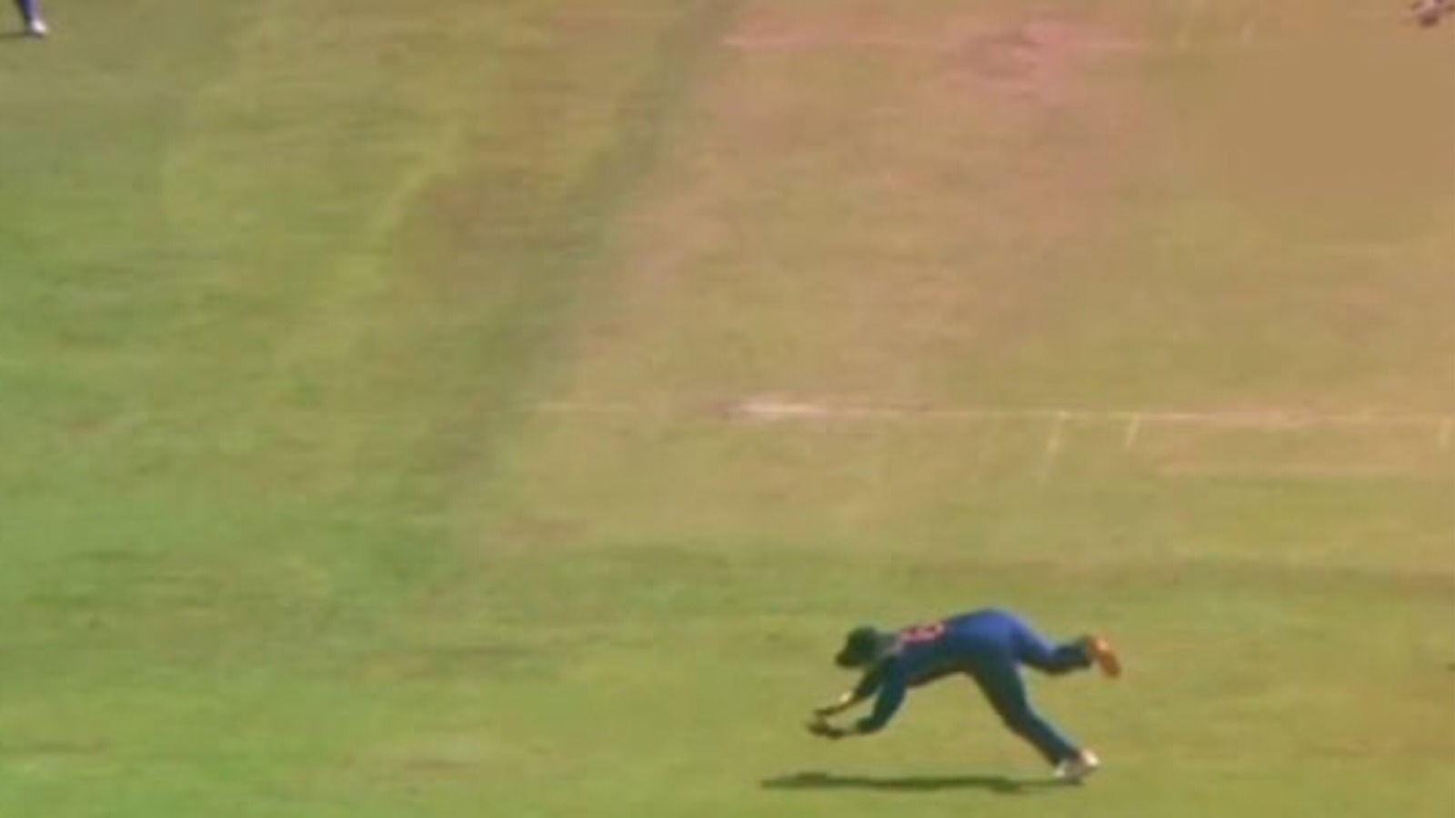 WATCH: Deepti Sharma pulls off one-handed catch at slip; umpire calls it a bump ball