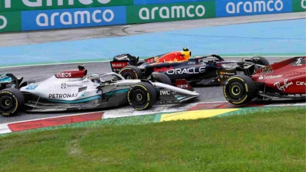 George Russell in his W13 and Sergio Perez in his RB18 in the Austrian Grand Prix yesterday