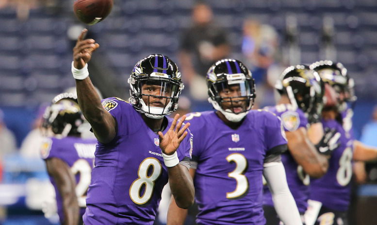 “Lamar Jackson should NOT sign a contract, unless…”: Robert Griffin III believes the Ravens QB deserves $300 million GUARANTEED