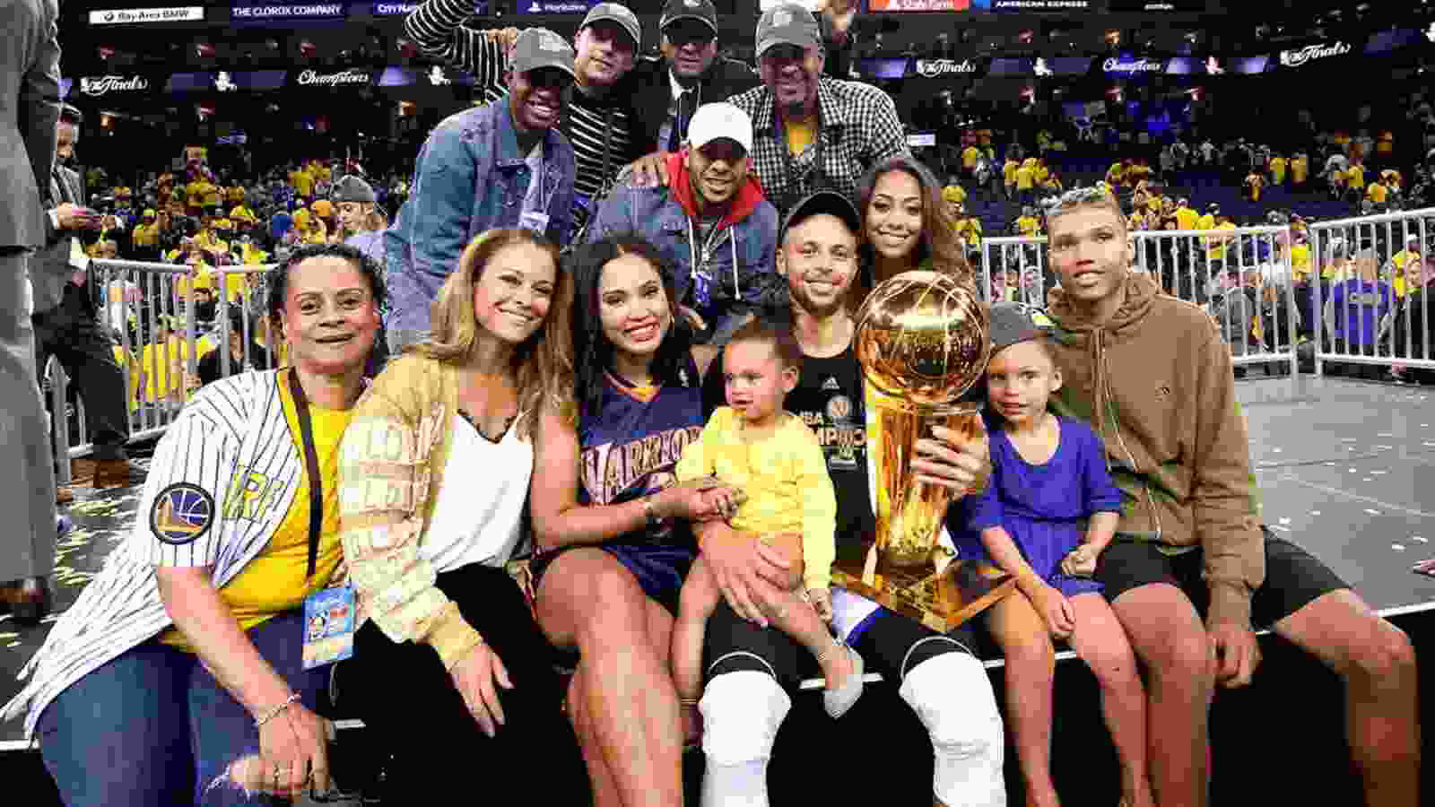 “Two busy individuals trying to raise a family” Stephen Curry revealed the biggest lesson he learned from Dell and Sonya