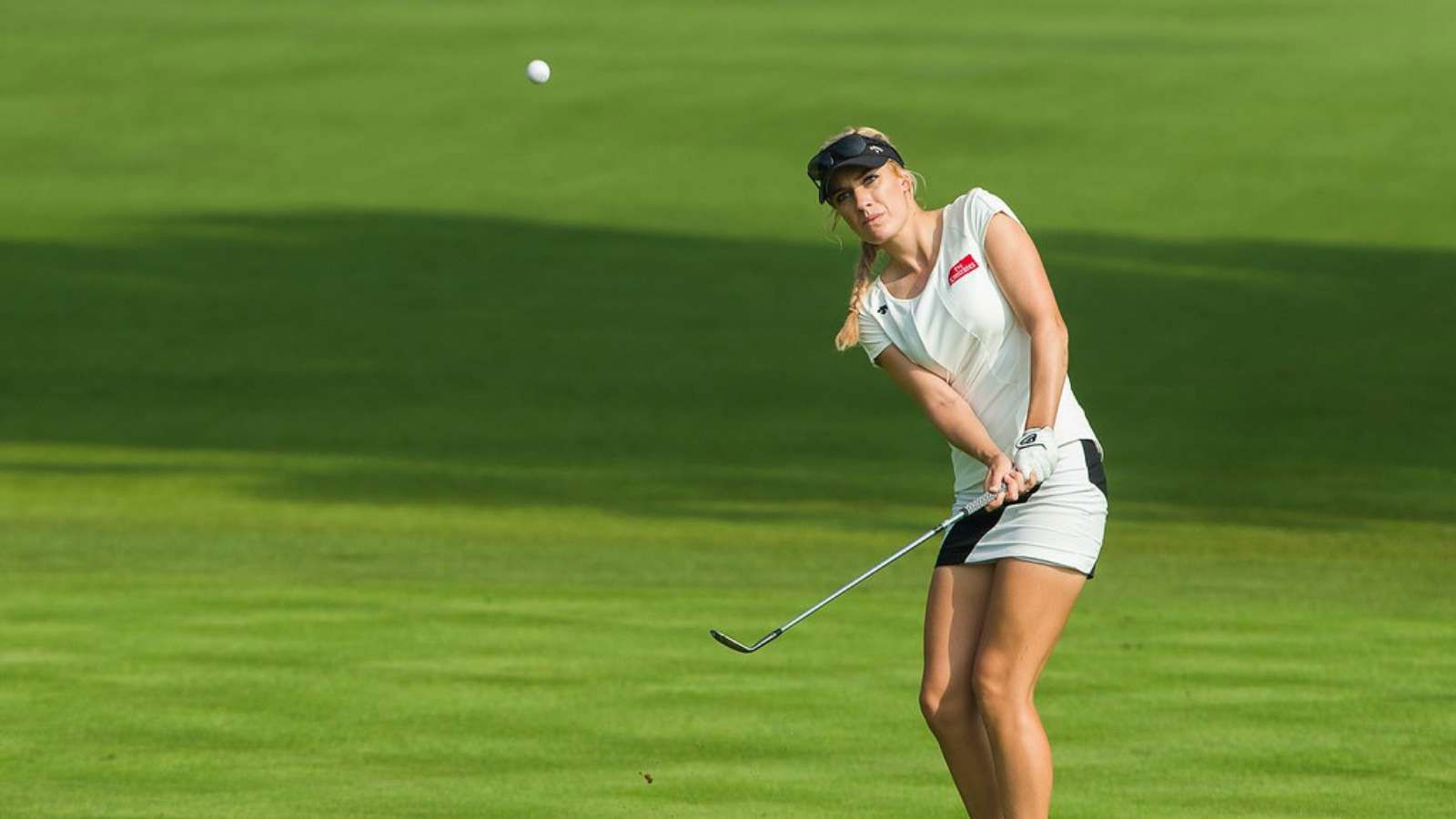 “Eehh!!”- ‘The Sexiest Woman Alive’ Paige Spiranac does not fancy big-league golfers Justin Thomas and Jordan Spieth