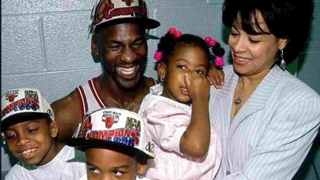 Michael Jordan and Juanita Vanoy with their kids