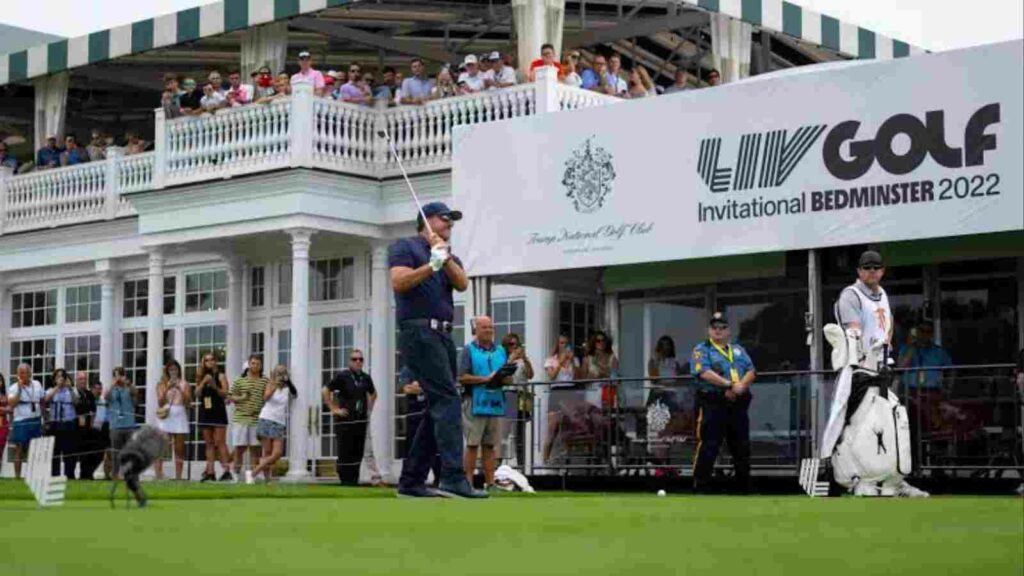 "I'll watch for $2 million": Scathing replies on Twitter leave LIV Golf speechless- all after announcing 5 events for the upcoming months 1 LIV Golf Series